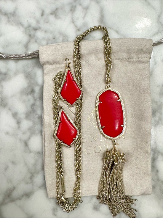 Kendra Scott Jewelry - Kendra Scott Gold-Tone Red Pendant Necklace with Tassel and Matching Earrings